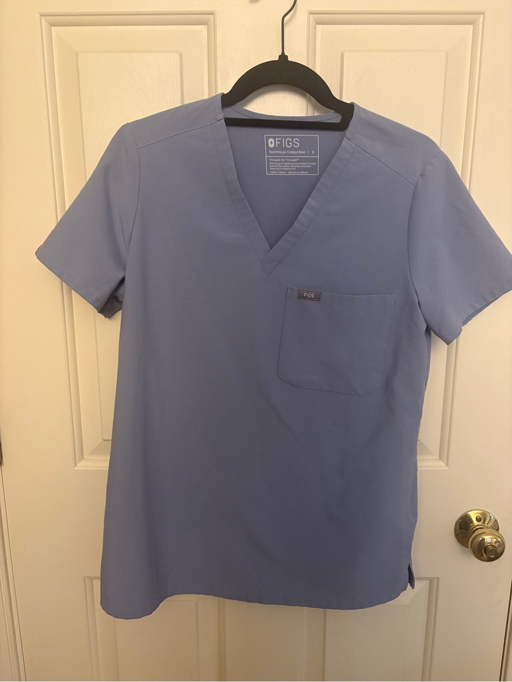 Figs Vapor Blue Space Dye Catarina Scrub Top